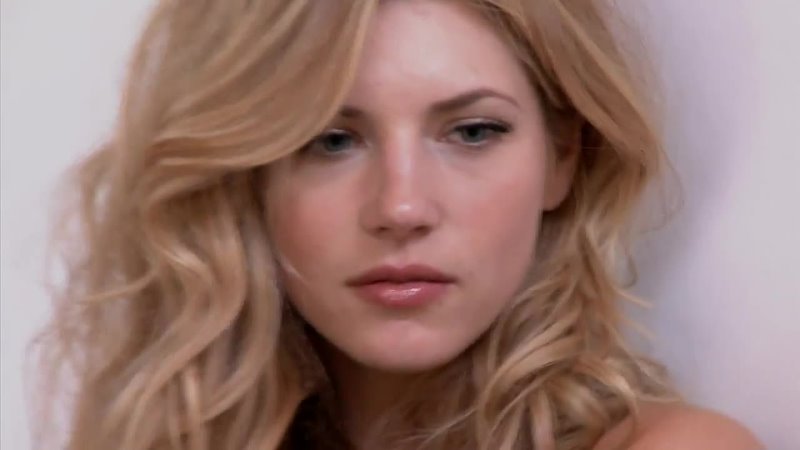 Katheryn Winnick mens health magazine photoshoot