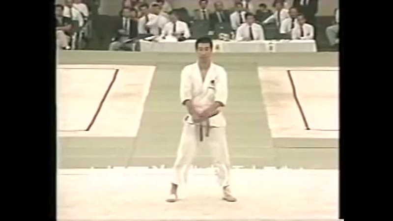 Kata performed by JKA Instructor Osaka in the All Japan Championships 1982-83.