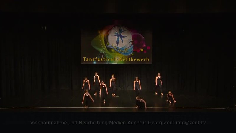 Wuppertaler Elternverein 3×3 e. V. Tanzstudio "Triumph". Номер: Derniere Danse.