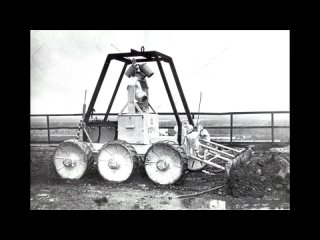 #3 Трактора, спецтехника и роботы ликвидаторов аварии на Чернобыльской АЭС. 1986 г. (невошедшее)