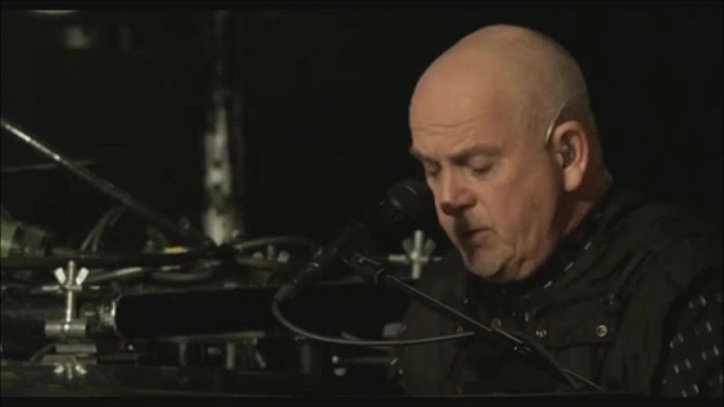 Peter Gabriel Daddy Long Legs ( Live at The O2 Arena in London, Englan on 21 October