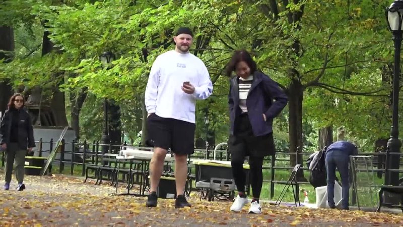 Funny WET Fart Prank in New York! Daddys GO-HOME STAIN