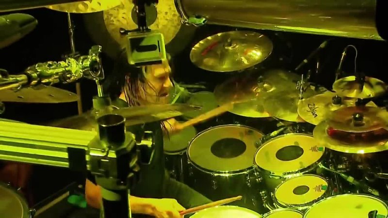 Mike Mangini drum solo ( Dream Theater live luna