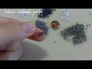 Free beading tutorial - How to bezel a 12mm square cabochon - Beadwoven ring pat