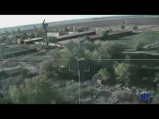 Уничтожение пусковой установки ЗРК С-300 БПЛА-камикадзе.