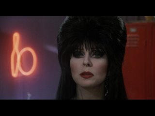 Elvira, Mistress of the Dark (James Signorelli, 1988)