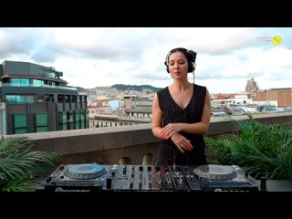 Amaris - Live @ DJanes.net Rooftop, Barcelona 4.11.2022 / Techno DJ Mix