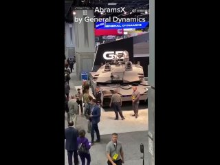 Прототип танка Abrams нового поколения с рабочим названием Abrams X на выставке AUSA - 2022 в Вашингтоне.