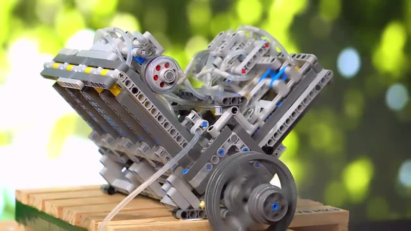 Lego Technic MK3 V8 Pneumatic