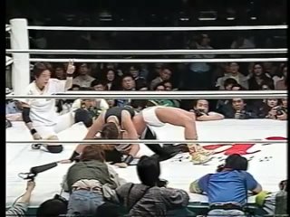 Jaguar Yokota vs. Lioness Asuka,