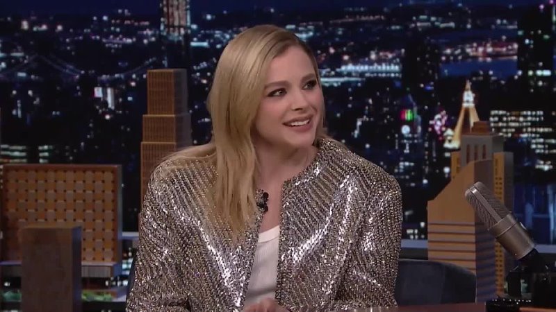 Chloë Grace Moretz Demonstrates Her Judo Skills on Jimmy, The Tonight