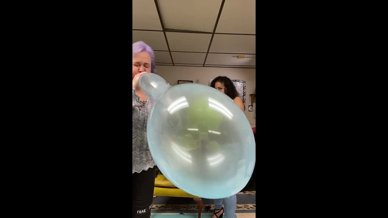Getting scared by very tight balloon