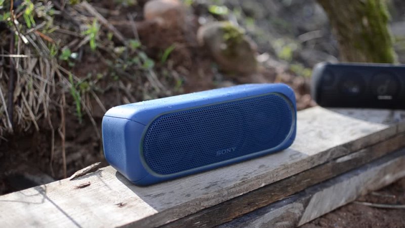 ANKER soundcore Motion+ vs SONY XB40 тест на 100 громкости на улице, Outdoor