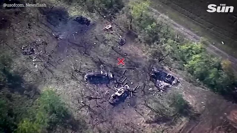 Ukrainian Special Forces DESTROY a whole column of Russian armoured vehicles with MLRS