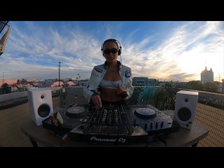 LEISAN - Balcony Live @ Los Angeles , California / House DJ Mix - November 22nd, 2022