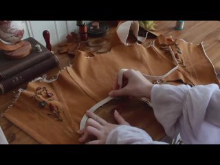 [cozykitsune] how i hand sew a corset // no machine