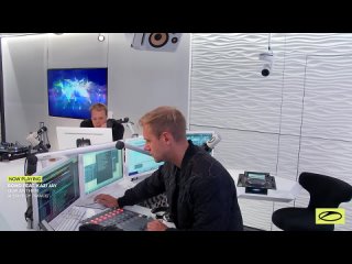 A State Of Trance Episode 1039 - Armin van Buuren (@A State Of Trance ).htm