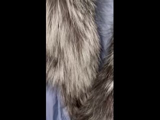 НОВЫЕ ЦВЕТА/МОДЕЛЬПуховик куртка с мехом лисицыУтеплены гусиным пухомВ едином размере Oversize на 2 размера, до 52Цена 14