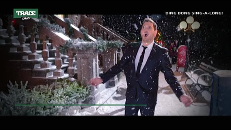 Michael Buble - Santa Claus Is Coming To Town (Trace Xmas) Ding Dong Sing-A-Long!
