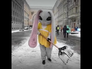 Заяц-снегочист | Дерзкий Квадрат СПб
