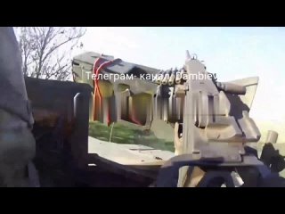 Минус один броневик киевских террористов