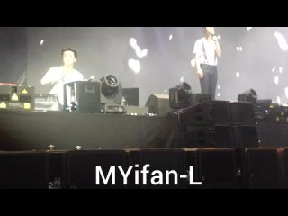 [FANCAM] 160214 EXOPLANET #2 - The EXO’luXion in Los Angeles @ EXO - First Snow