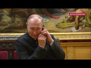 Путин попросил прислать ему огурчиков в качестве новогоднего подарка - президент сегодня поговорил по телефону с Александрой Тит