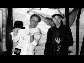 Сергей АРУТЮНОВ и Jurgen Gugenson -  Listen To The Radio