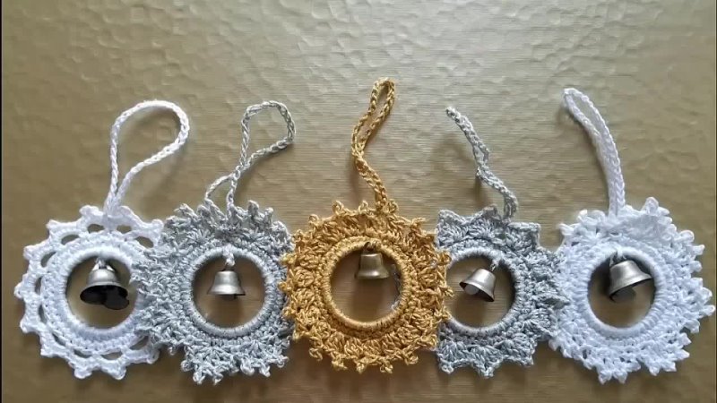 How to crochet Christmas bells Part one Silver