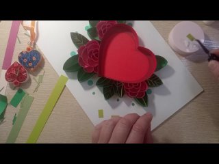 2 часть. Рисуем бумажными полосками Сердечко в розах.