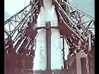 Поехали! Гражданин СССР выходит в космос. 12 апреля 1961 года