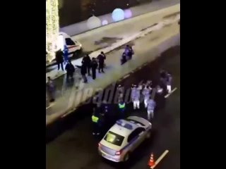 В Москве мигрант из Чечни зверски зарезал 16 ударами ножа русского мужчину под мостом парка Зарядье