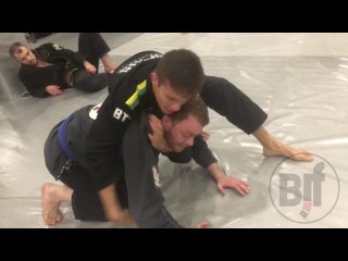 Alexandre Vieira - guilliotine to turtle choke