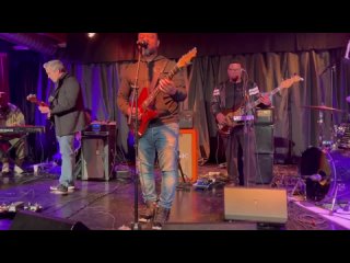 Jubu Smith LIVE with Band LegallyBlynd - IF YOU LOVE GUITARS WATCH THIS