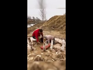 Сыграли бы в такую игру? (видео)
