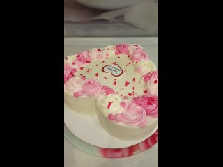Нежный торт в виде сердца «Сникерс»🎂 на день Святого Валентина 💞