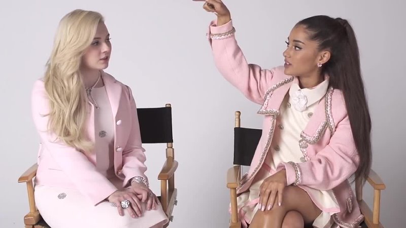 2015 Ariana Grande and The Scream Queens Cast React to the Most Iconic Screams in