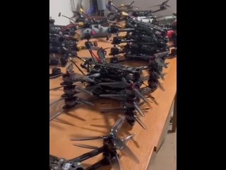 Украинские боевики кустарным методом собирают дроны-камикадзе — их снаряды могут содержать химоружие
