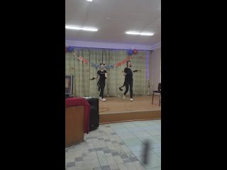 танцевальный коллектив “ Сюрприз “ - КОШКИ