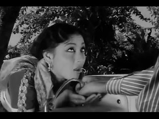 Цветок в пыли (Индия, 1959)драма