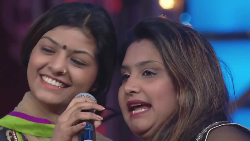 Nooran Sisters Patakha Guddi Ali Ali ( Jenia Smile Ser Twister