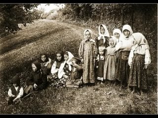 Любовь Лазарева - Земляниченька, русск.народная