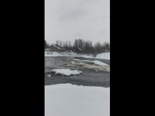 Угольный порог на реке Выг в Беломорске.