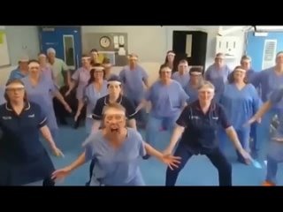 Видео с боевым танцем американских медиков против ковид