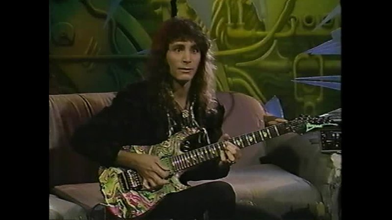 Headbanger-s Ball USA - 1990-05-26 - Steve Vai Hosting