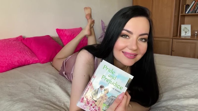ASMR Kate Lullaby ASMR Girlfriend Reading You In The Pose Soft