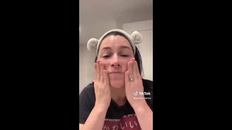 Amy Lee TikTok