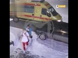 📍 Женщина из Башкортостана напала на врача в поликлинике, обвинив её в медленном обслуживании её сына.