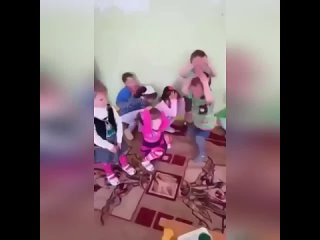 Видео