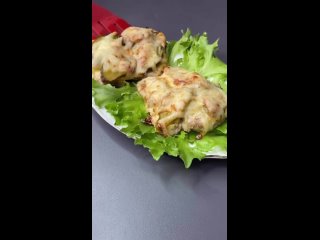 куриные отбивные с  маринованными огурцами